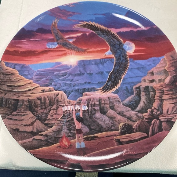 SHARING THE SPIRIT PLATE CRESTLEY COLLECTION - Picture 1 of 4